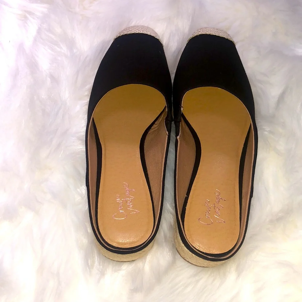 CROWN VINTAGE MULES - Picture 3 of 5